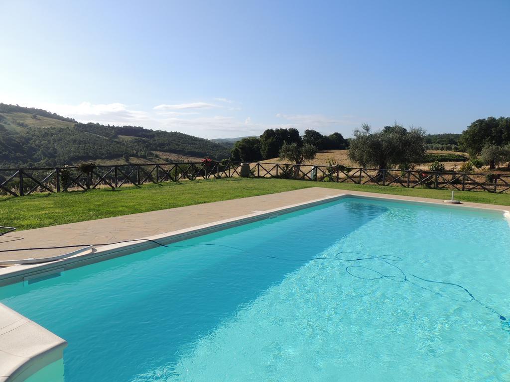 Agriturismo Valle Martina サトゥルニア エクステリア 写真