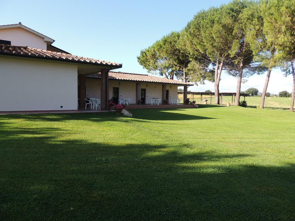 Agriturismo Valle Martina サトゥルニア エクステリア 写真