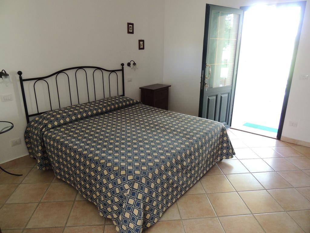 Agriturismo Valle Martina サトゥルニア 部屋 写真