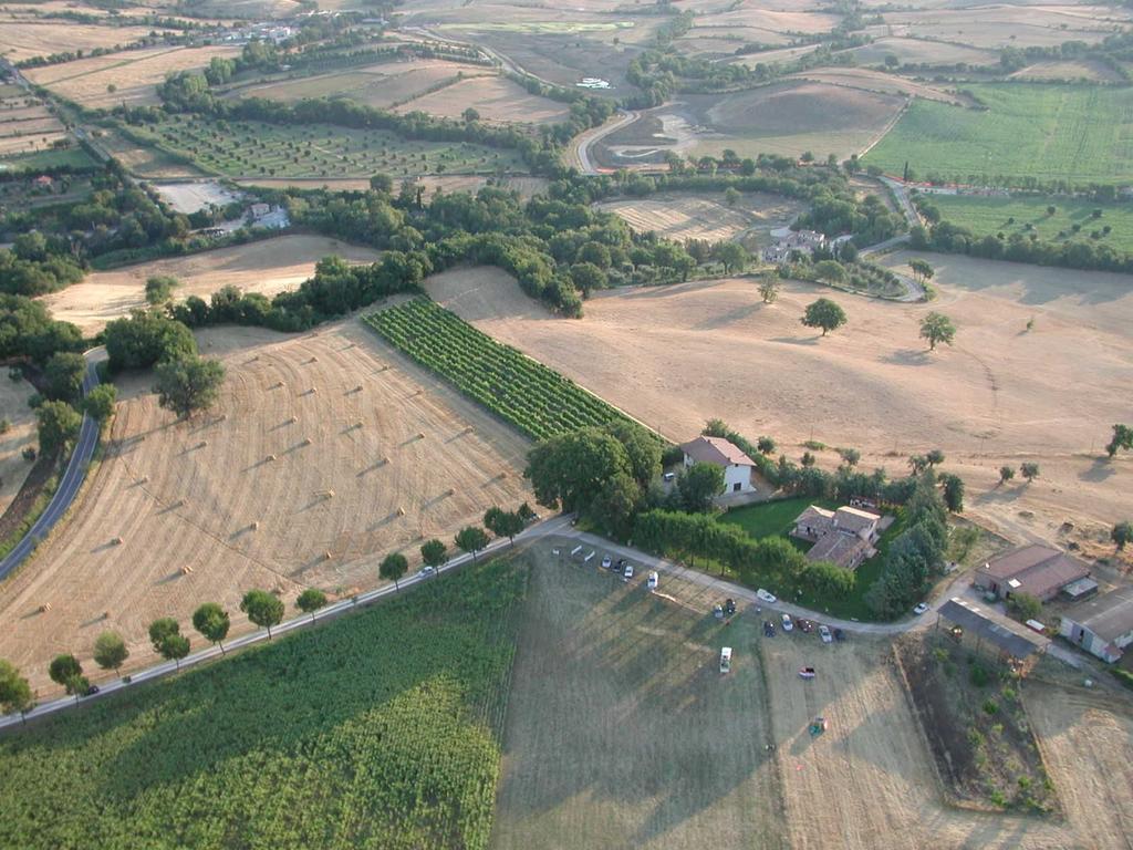 Agriturismo Valle Martina サトゥルニア エクステリア 写真